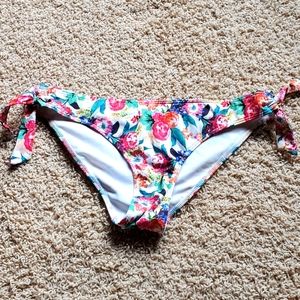 H&M Floral tie swimsuit bottom